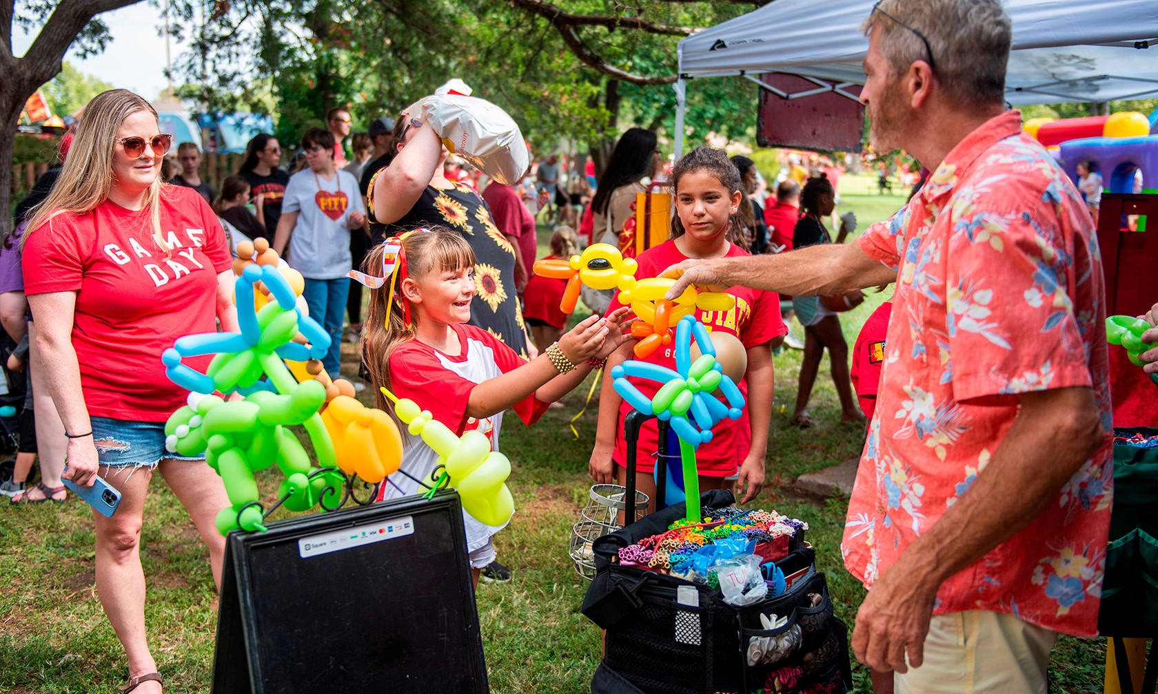 kids with balloons