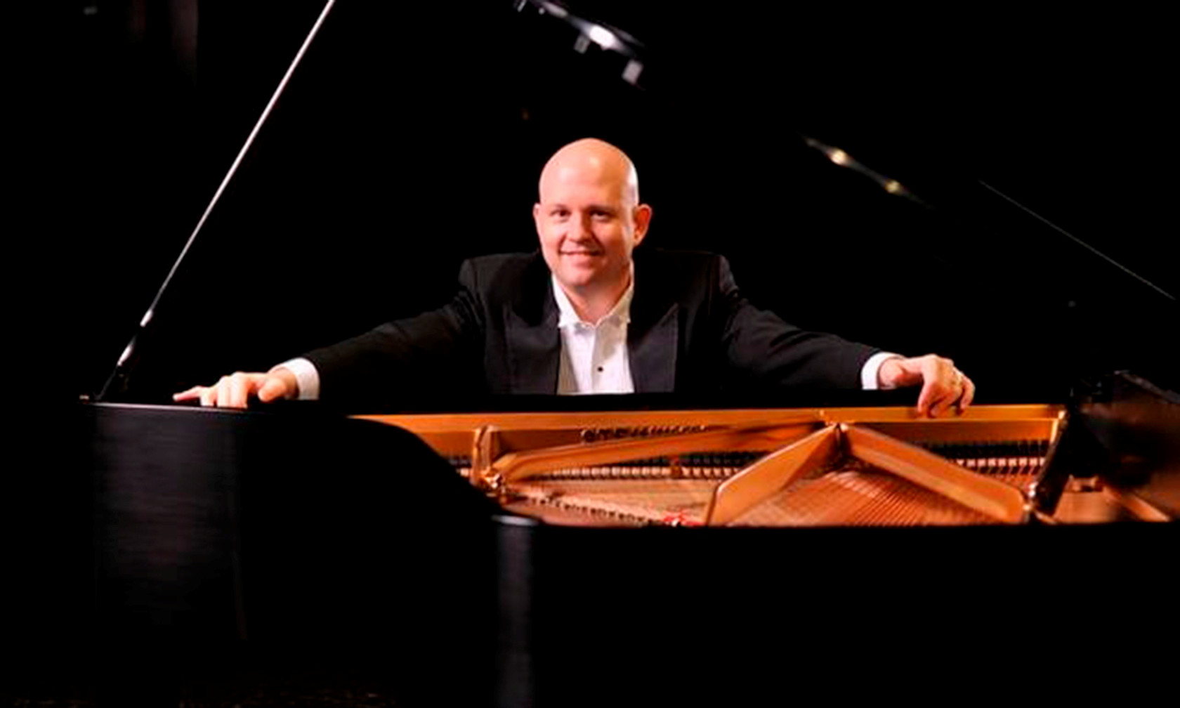 Steven Spooner, pianist